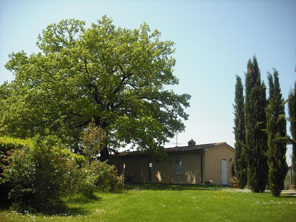 Agriturismo La Scarpaia Ангьяри Экстерьер фото